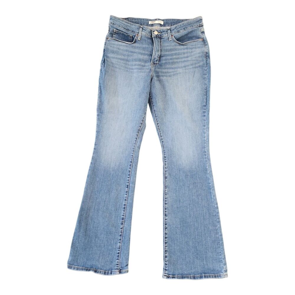 Levis Signature Jeans Totally Shaping Bootcut Woman's size 16 33/32 Light Wash